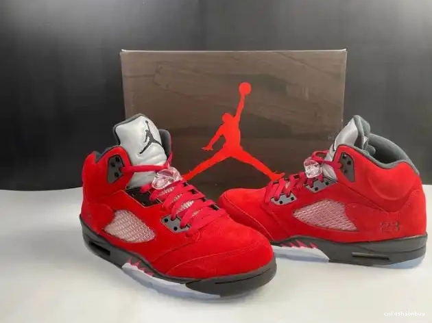 Raging Retro (2021) Red Jordan Bulls DD0587-600 5 0607